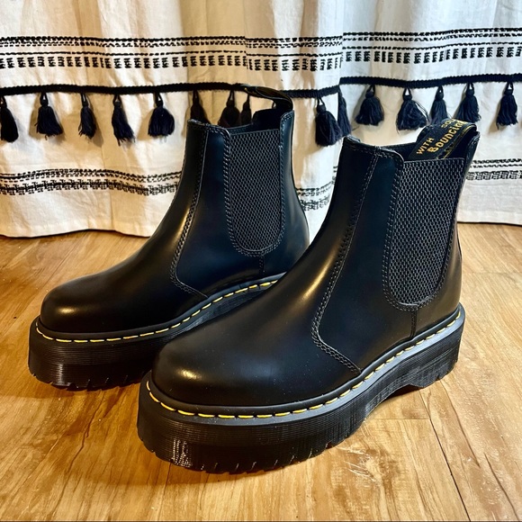 Dr. Martens Shoes - Dr. Martens 2976 Chelsea Quad Platform Boot 8